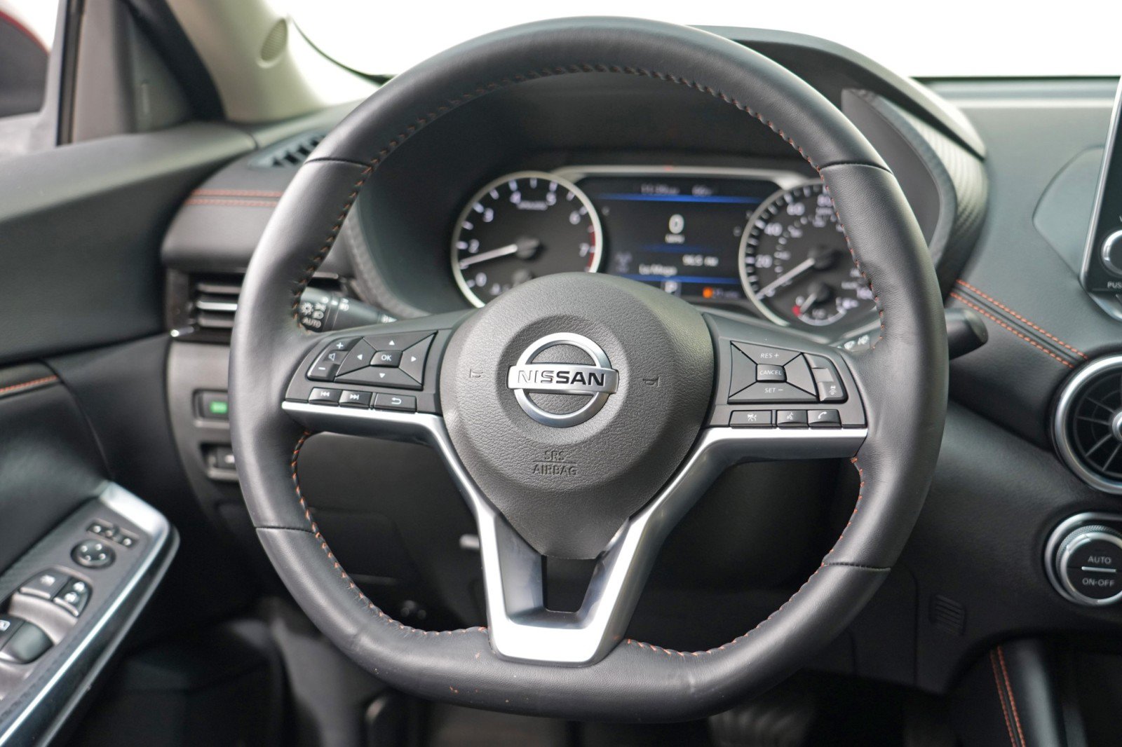 Used 2020 Nissan Sentra SR w/ Premium Package FWD image 19