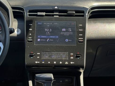 Used 2024 Hyundai Tucson SEL FWD image 18