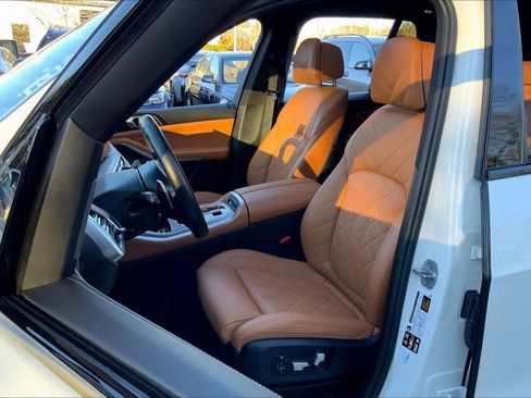 Certified 2024 BMW X5 M60i w/ Climate Comfort Package image 7