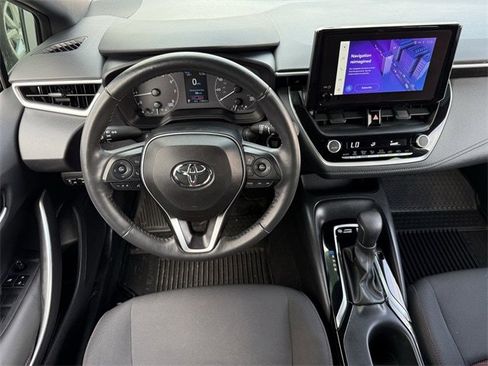 Used 2024 Toyota Corolla SE image 12