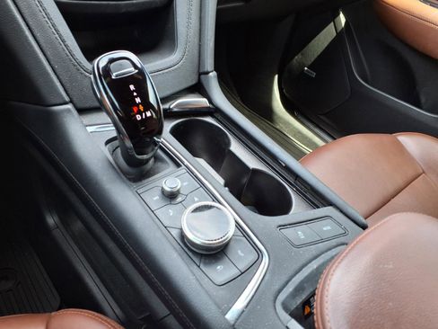 Used 2024 Cadillac XT5 Premium Luxury w/ Technology Package image 15