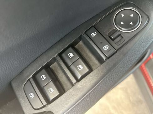 Certified 2023 Kia Seltos S w/ Navigation Package FWD image 17