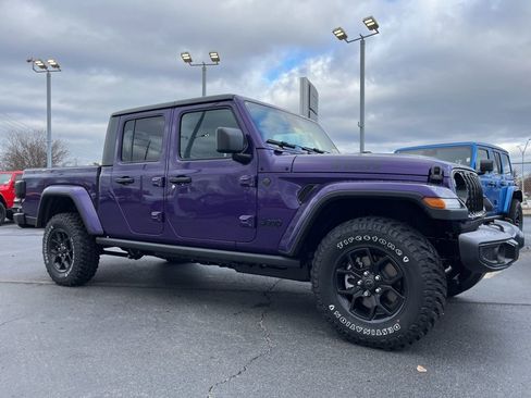 New 2026 Jeep Gladiator Willys image 42