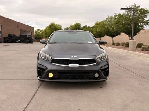 Used 2019 Kia Forte LXS FWD image 4