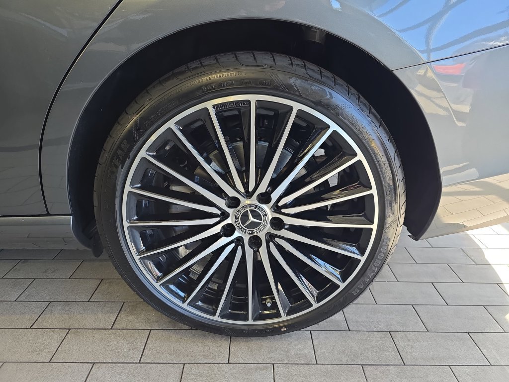 Used 2026 Mercedes-Benz C 300 Sedan image 39
