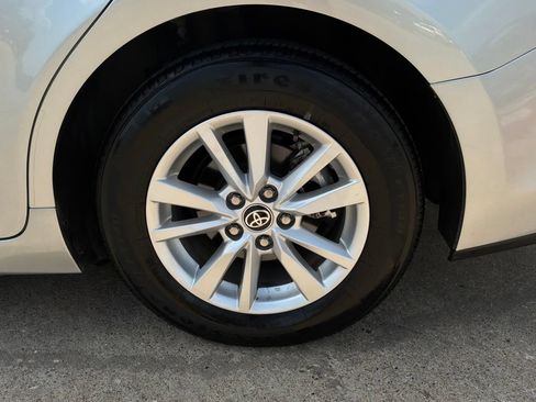 Used 2025 Toyota Camry LE FWD image 9