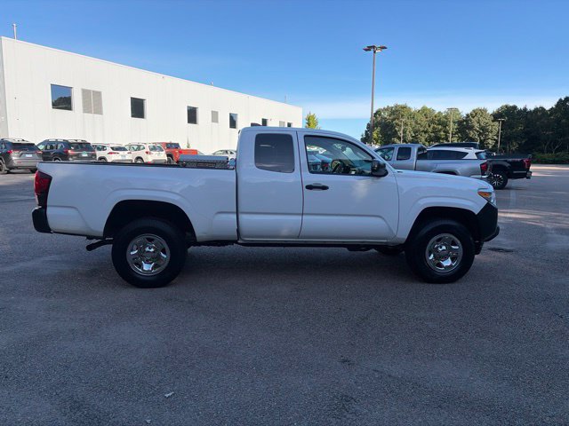 Used 2021 Toyota Tacoma SR AWD/4WD image 8