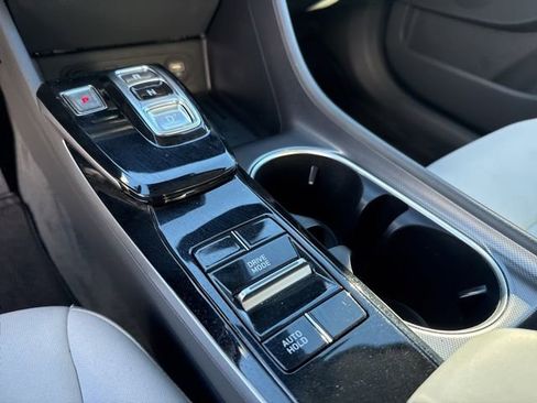 Certified 2023 Hyundai Sonata SEL w/ Convenience Package image 11