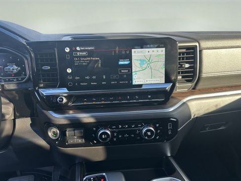 Used 2022 GMC Sierra 1500 SLT w/ SLT Premium Plus Package image 14