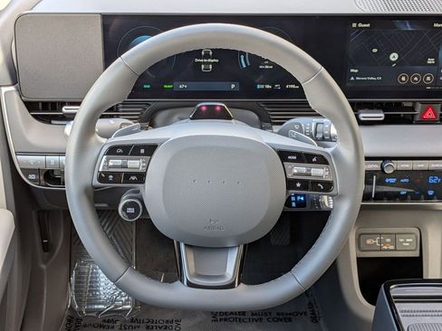 Used 2025 Hyundai Ioniq 5 SEL image 18