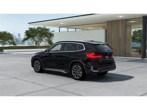 Used 2026 BMW X1 xDrive28i w/ Convenience Package image 2