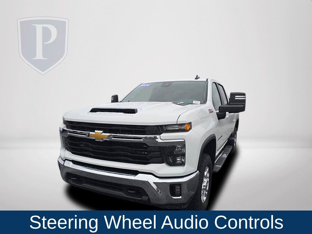 Used 2024 Chevrolet Silverado 2500 LT AWD/4WD image 12