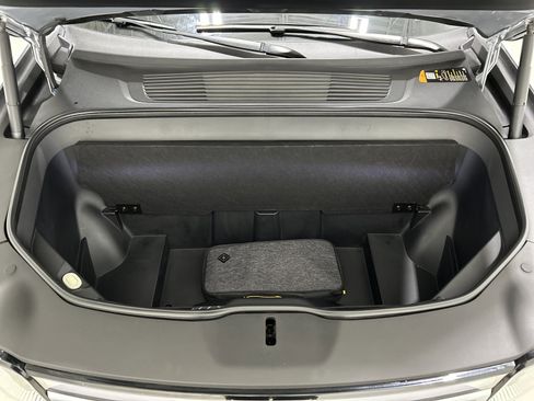 Used 2022 Rivian R1T Adventure image 14