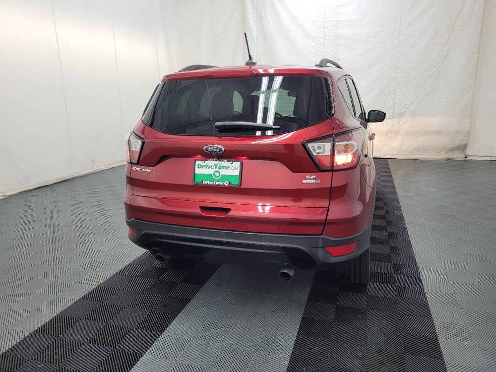 Used 2018 Ford Escape SE w/ SE Sport Appearance Package AWD/4WD image 7