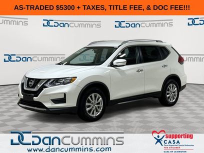 Used 2017 Nissan Rogue SV
