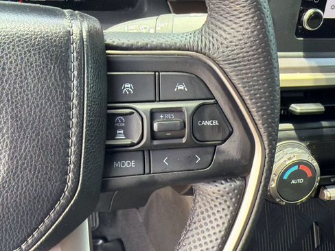 Used 2024 Toyota Tacoma TRD Off-Road AWD/4WD image 29
