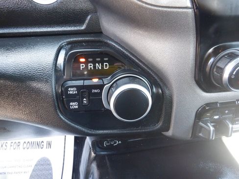 Used 2021 RAM 2500 Tradesman w/ Chrome Appearance Group AWD/4WD image 14