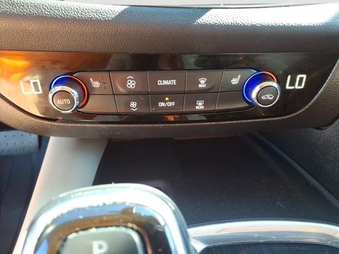 Used 2020 Buick Enclave Essence w/ LPO, Floor Liner Package image 25