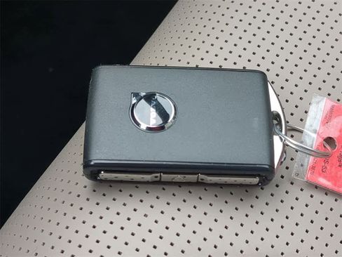 New 2026 Volvo XC90 B6 Ultra w/ Protection Package Premier image 31