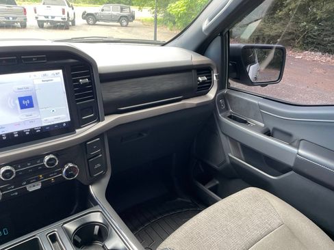 Used 2024 Ford F150 XLT w/ Mobile Office Package RWD image 35