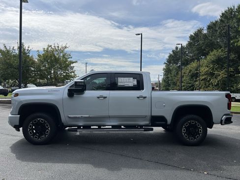 New 2026 Chevrolet Silverado 2500 High Country AWD/4WD image 6