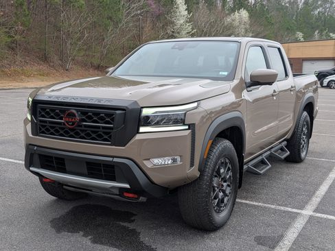 Used 2023 Nissan Frontier PRO-4X w/ Pro-4X Premium Package image 5