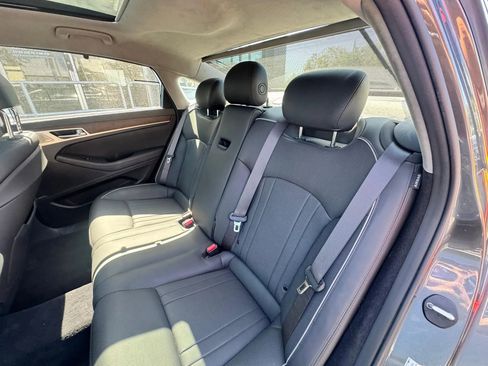 Used 2018 Genesis G80 5.0 Ultimate AWD/4WD image 13