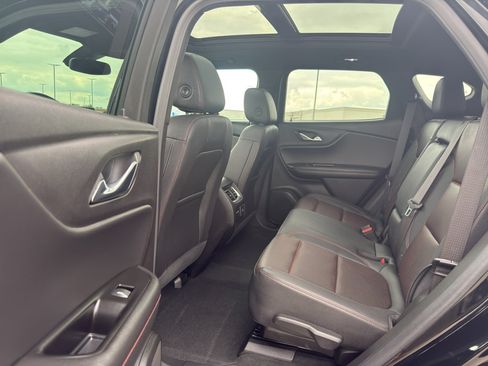 Certified 2024 Chevrolet Blazer RS w/ LPO, Floor Liner Package AWD/4WD image 31