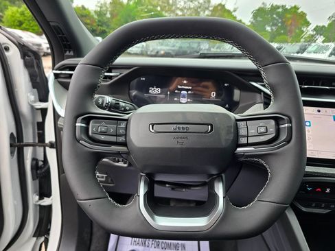 New 2026 Jeep Cherokee Laredo AWD/4WD image 16
