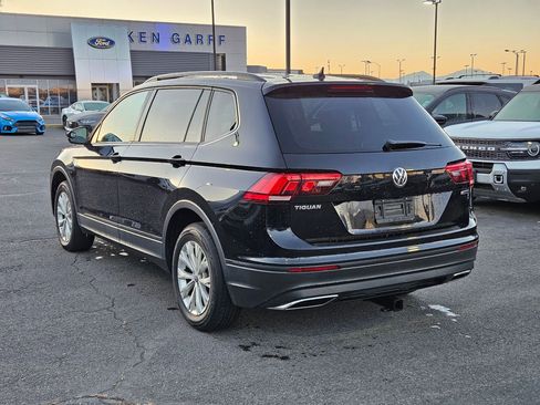 Used 2020 Volkswagen Tiguan S image 8