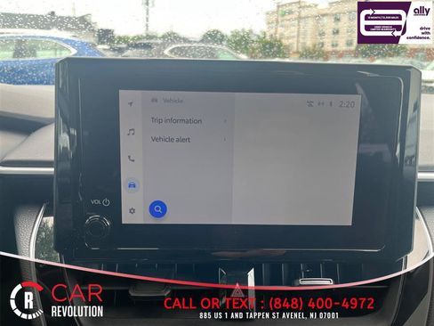 Used 2023 Toyota Corolla LE FWD image 17