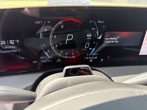 Used 2026 Cadillac CT5 V w/ Technology Package RWD image 12