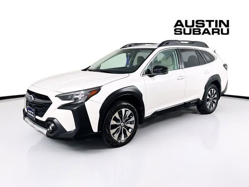Used 2023 Subaru Outback Limited XT AWD/4WD image 3