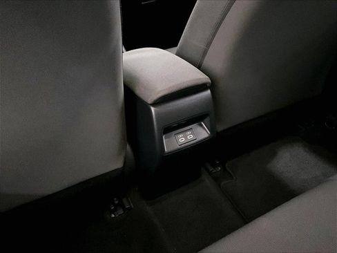 Used 2024 Toyota Corolla LE FWD image 25