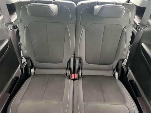 Used 2023 Jeep Grand Cherokee L Laredo image 11