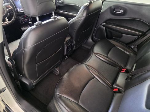 Certified 2019 Jeep Compass Limited image 15