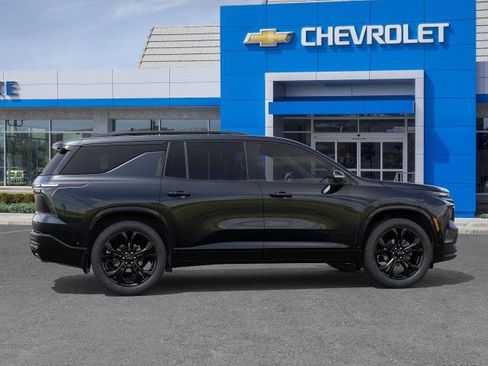 New 2027 Chevrolet Traverse RS FWD image 5