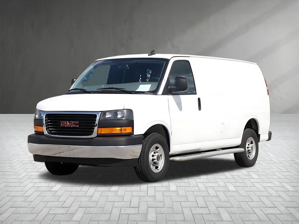 Used 2023 GMC Savana 2500 w/ Driver Convenience Package RWD image 3
