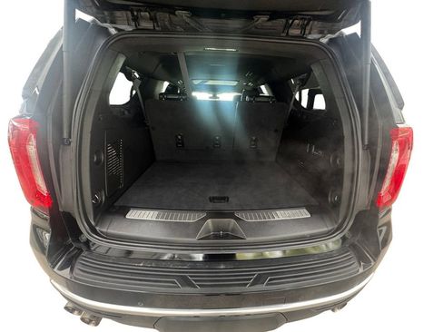 Used 2022 GMC Yukon XL Denali image 19