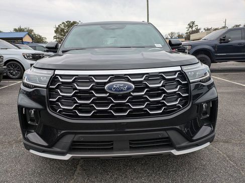 New 2026 Ford Explorer Platinum image 9