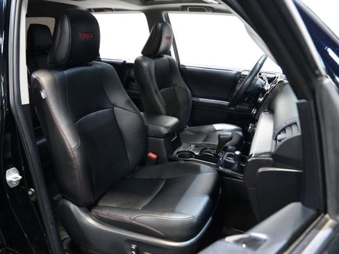 Used 2020 Toyota 4Runner TRD Pro AWD/4WD image 31