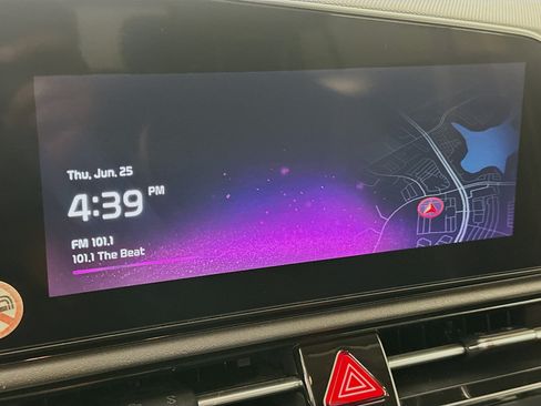 Used 2024 Kia Niro Wind FWD image 21