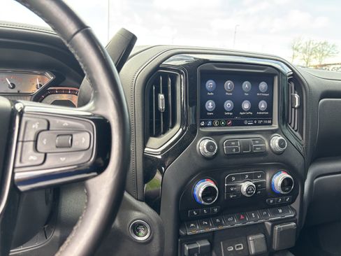 Used 2021 GMC Sierra 1500 SLT w/ SLT Premium Plus Package image 18