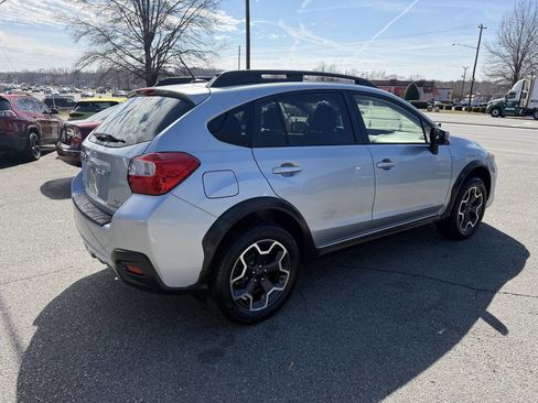 Used 2015 Subaru Crosstrek 2.0i Limited image 5