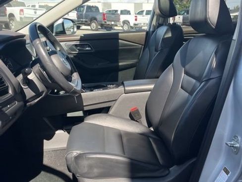 Used 2021 Nissan Rogue SV w/ Premium Package AWD/4WD image 30