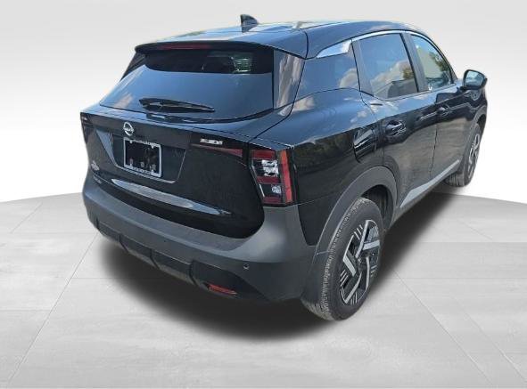 Used 2025 Nissan Kicks SV FWD image 9