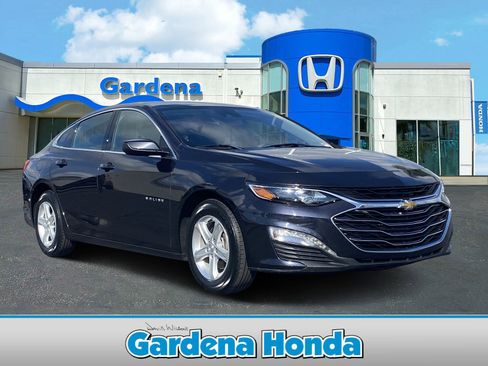 Used 2023 Chevrolet Malibu LT image 1