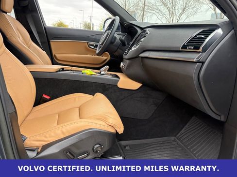 Certified 2023 Volvo XC90 B6 Ultimate w/ Protection Package Premier image 35