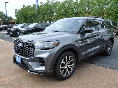 New 2025 Ford Explorer ST-Line