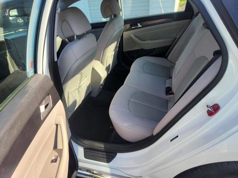 Used 2017 Hyundai Sonata Sport FWD image 15